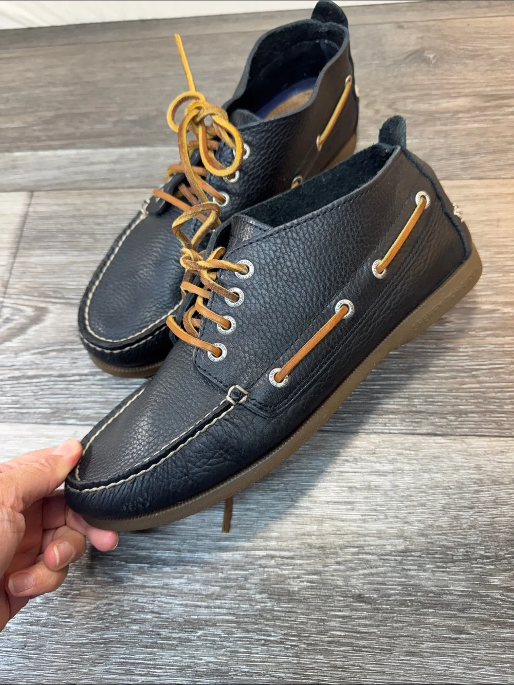Sperry Black Pebbled Leather Boat Shoes with Tan Laces Men’s SZ 9 (h96)